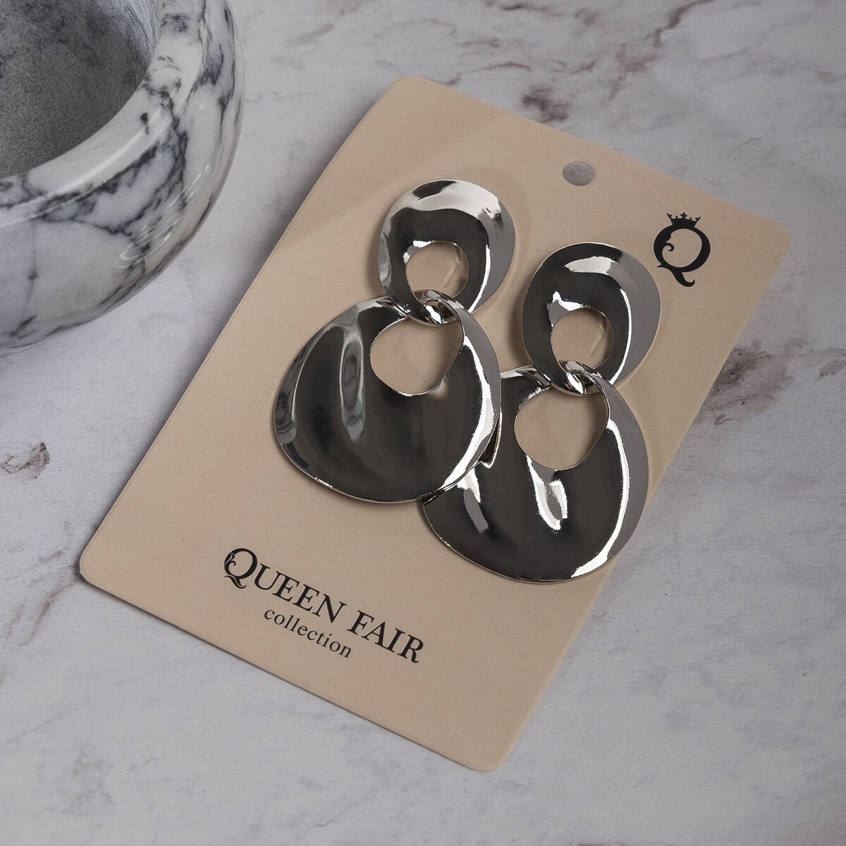 Серьги металл, Серебристый
Серьги металл, Серебристый