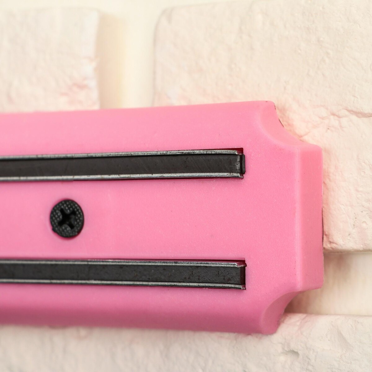 фото Держатель для ножей магнитный, 33 см, цвет розовый no brand