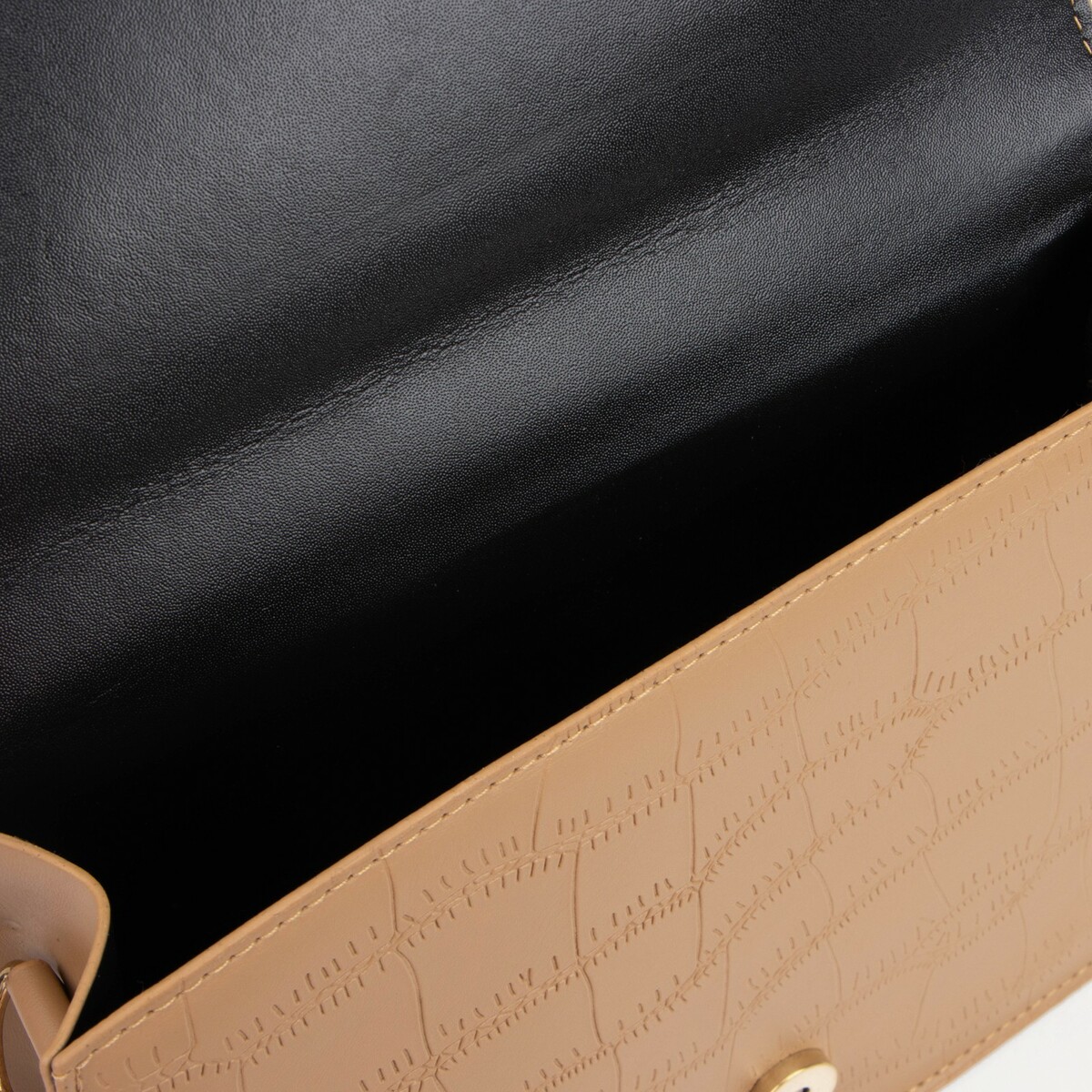 фото Сумка-мессенджер на клапане, длинный ремень, цвет бежевый no brand