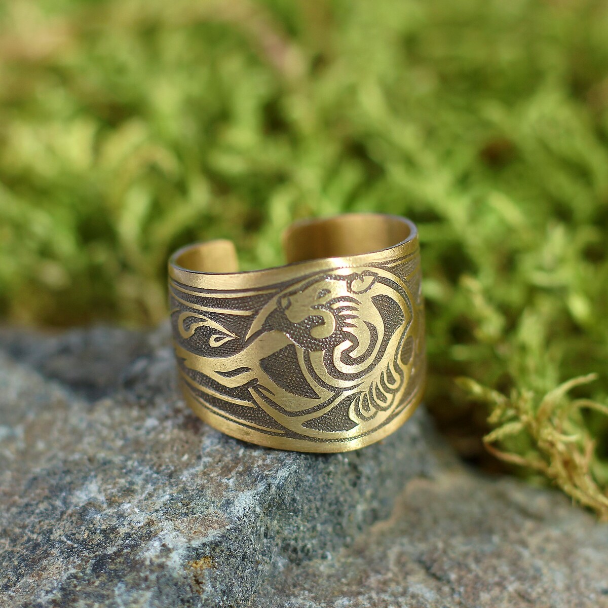 Кольцо-амулет, Золотистый
Кольцо-амулет, Золотистый