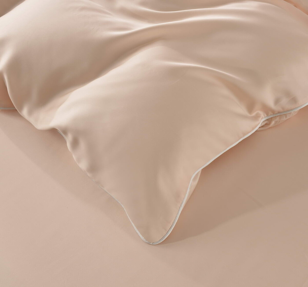 фото Комплект постельного белья евро sofi de marko