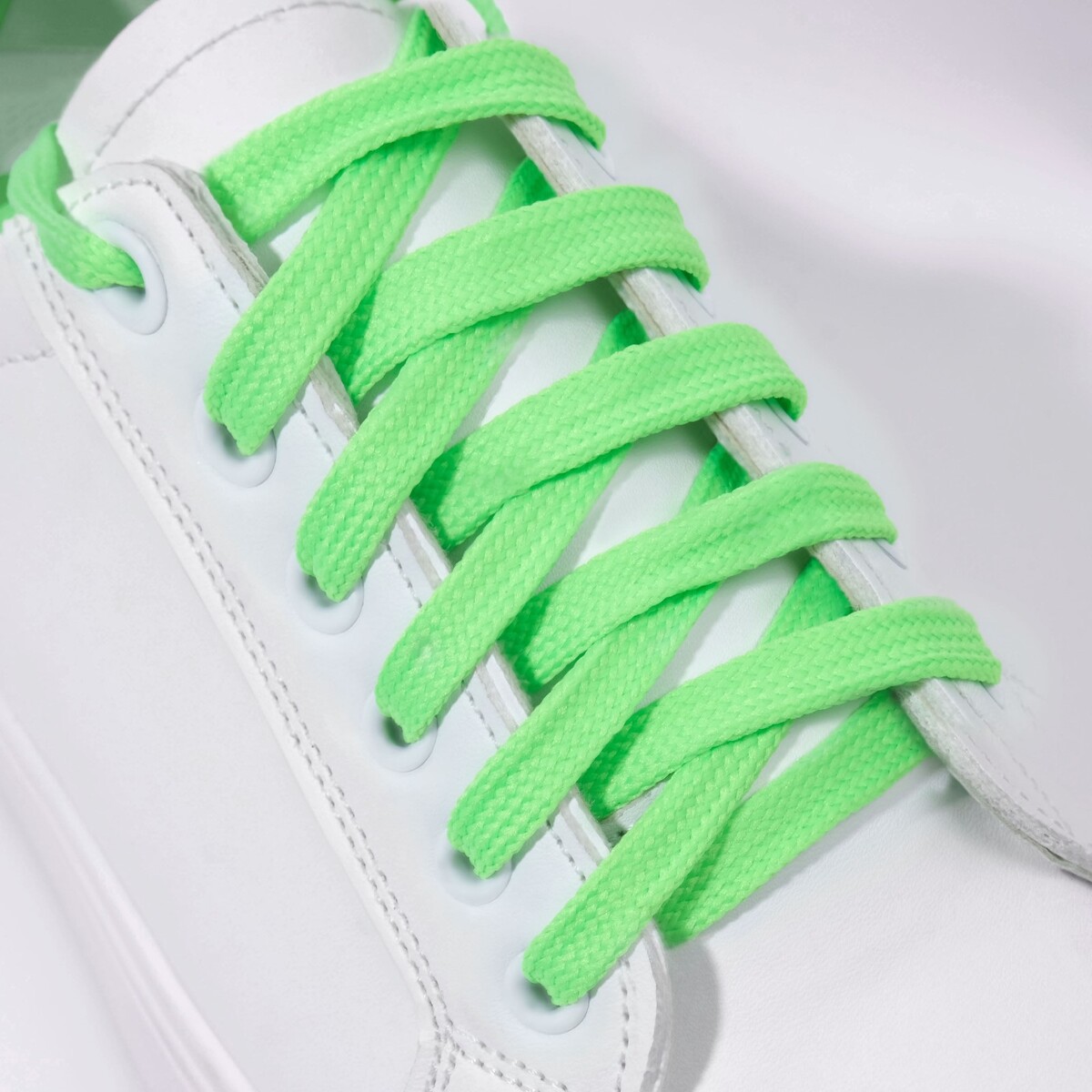 фото Шнурки для обуви, пара, плоские, 9 мм, 120 см, цвет зеленый неоновый onlitop