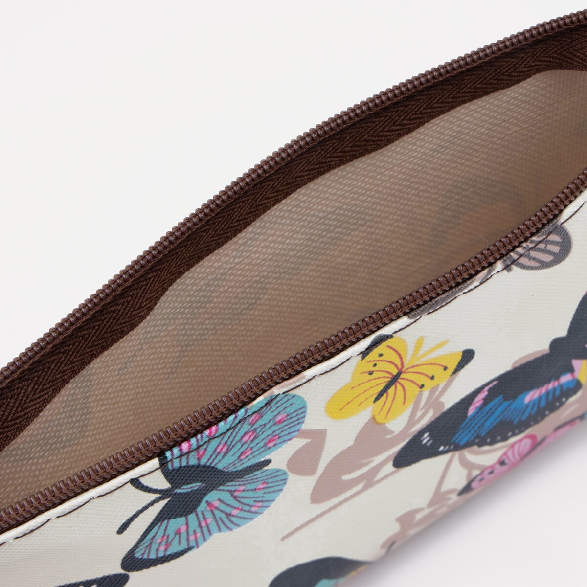 фото Косметичка на молнии, цвет бежевый no brand