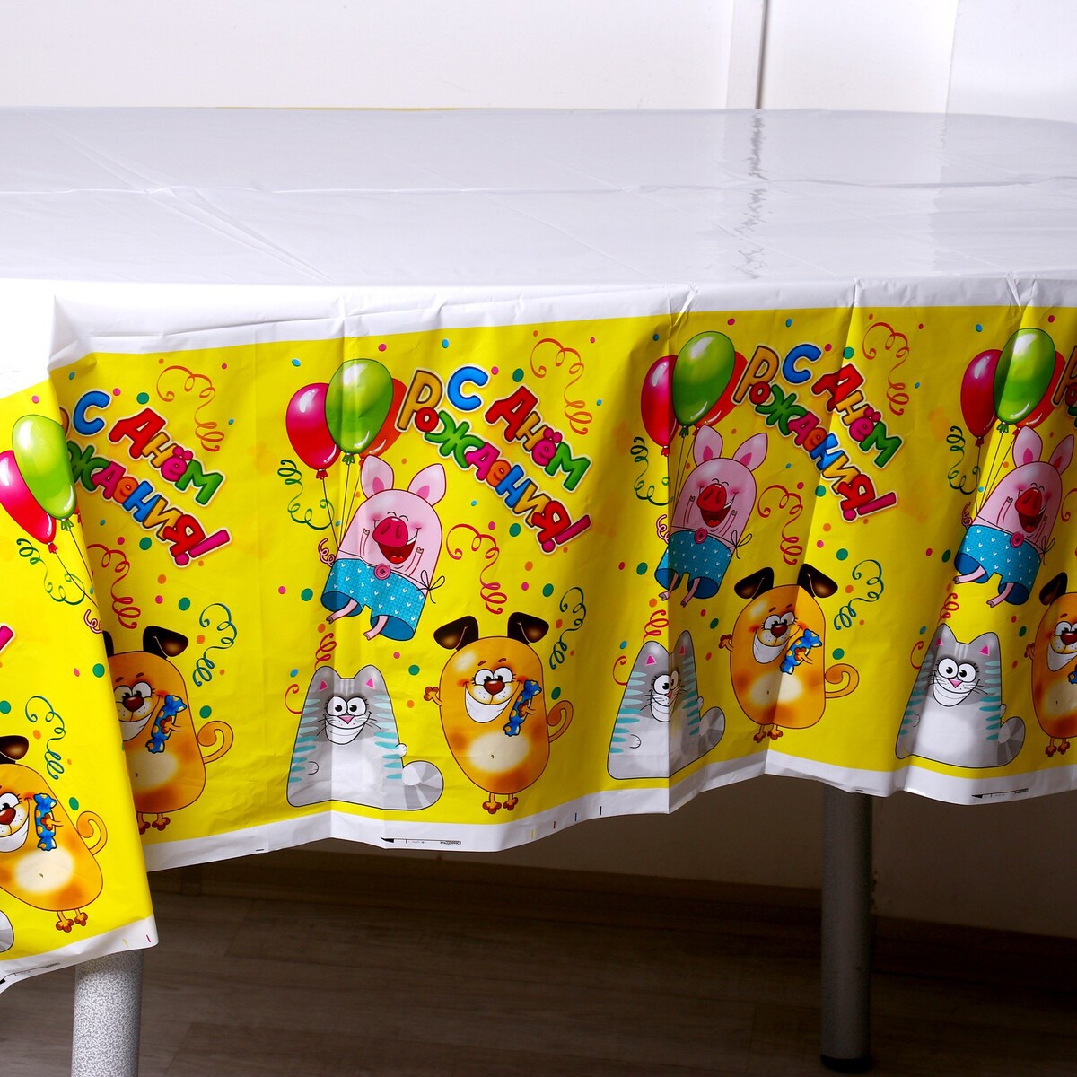 фото Скатерть страна карнавалия