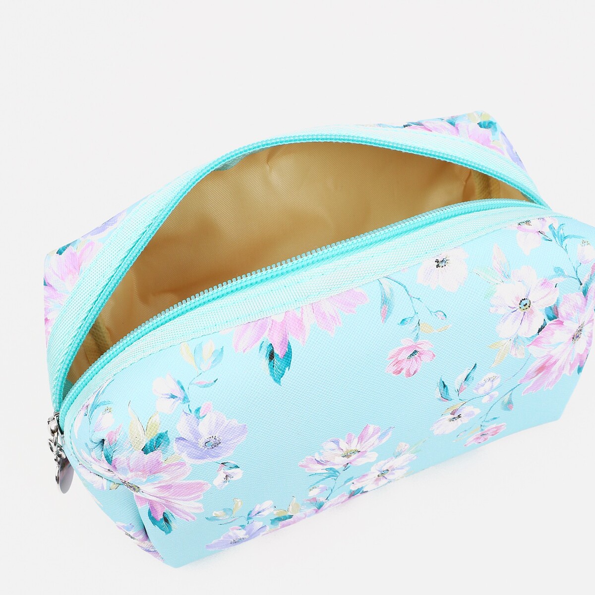 фото Косметичка на молнии, цвет голубой no brand
