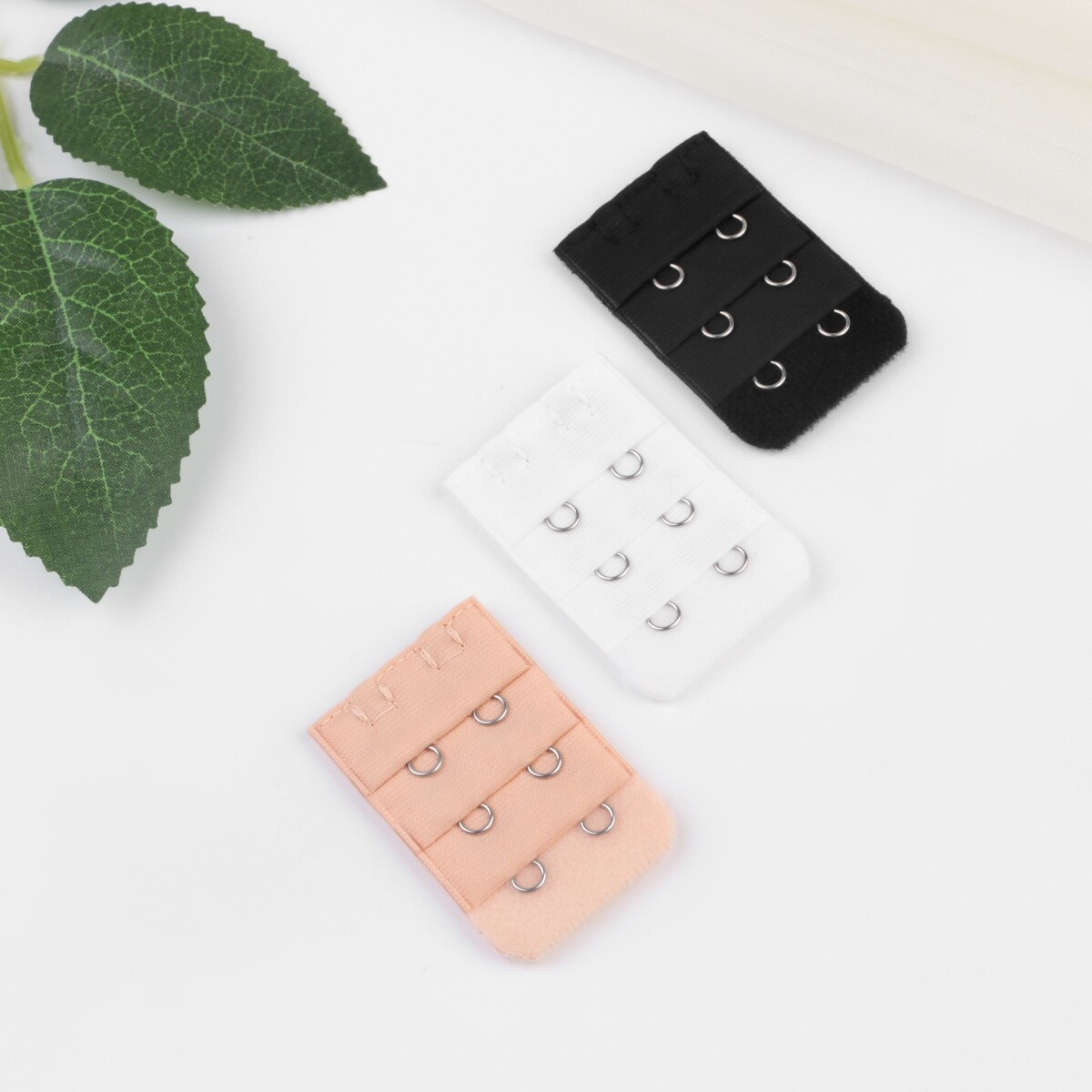 Застежка-удлинитель для бюстгальтера, 3 ряда 2 крючка, 3,2 × 5 см, 3 шт, цвет белый/бежевый/черный, Бежевый;белый;черный
Застежка-удлинитель для бюстгальтера, 3 ряда 2 крючка, 3,2 × 5 см, 3 шт, цвет белый/бежевый/черный, Бежевый;белый;черный