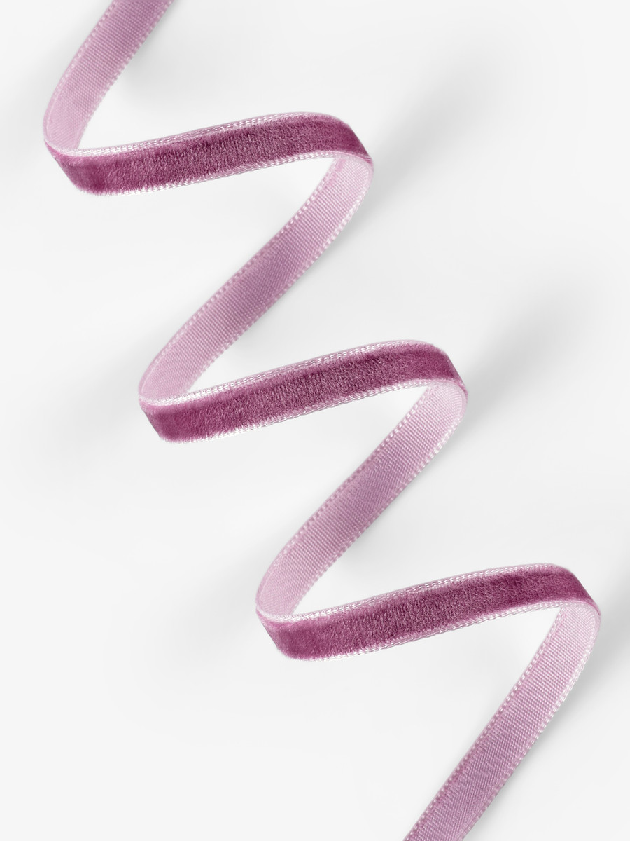 Лента бархатная, 6 мм, 18±1 м, сиреневая №199, Сиреневый
Лента бархатная, 6 мм, 18±1 м, сиреневая №199, Сиреневый