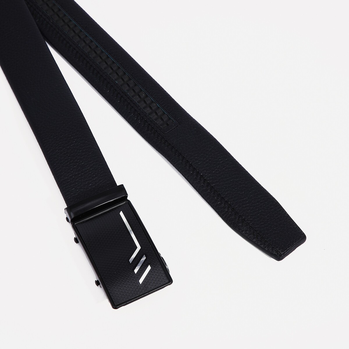 фото Ремень мужской, ширина 3,5 см, автомат, пряжка темный металл, цвет черный no brand