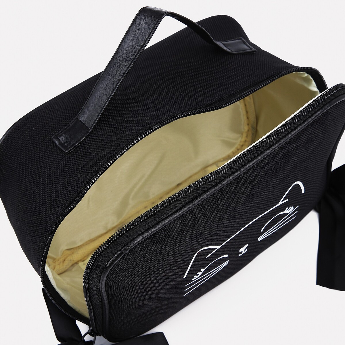 фото Косметичка на молнии, с подкладом, цвет черный no brand