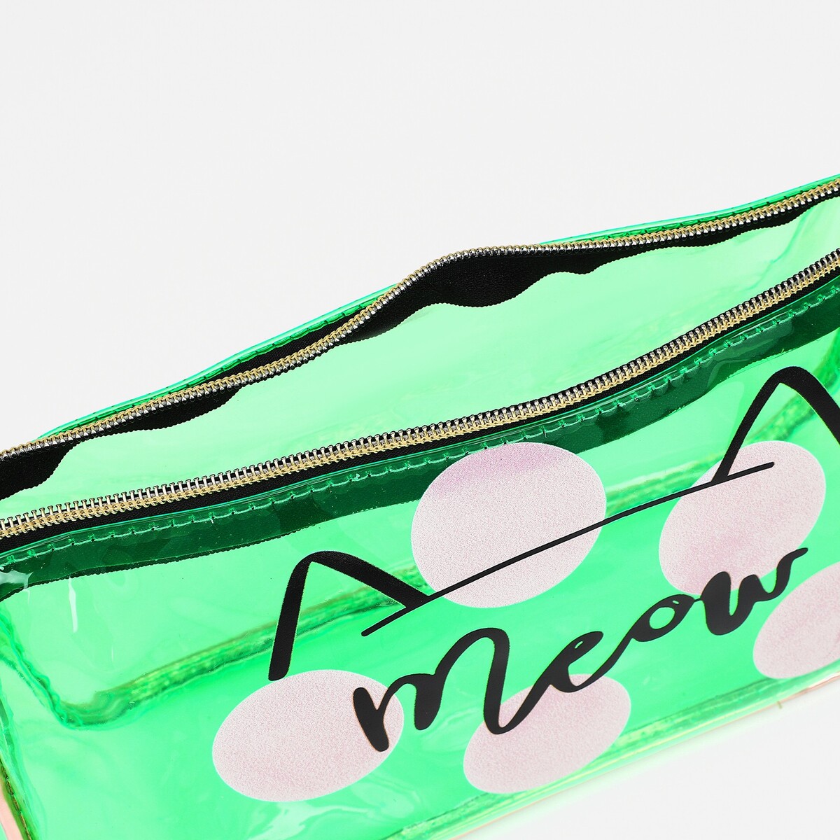 фото Косметичка на молнии, с ручкой, цвет зеленый no brand