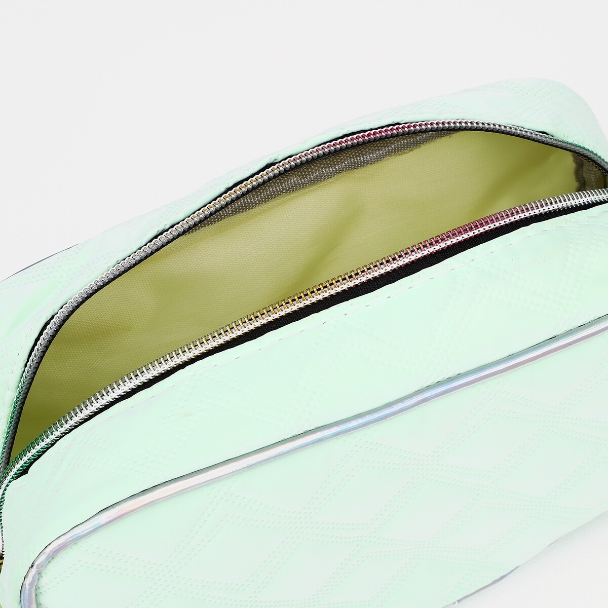 фото Косметичка на молнии, цвет зеленый no brand