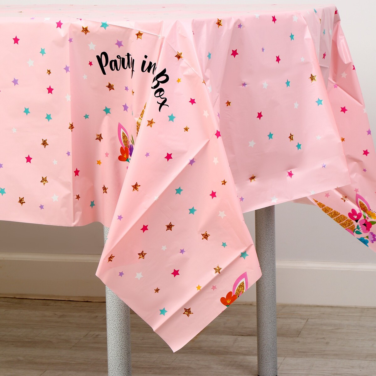 фото Скатерть страна карнавалия