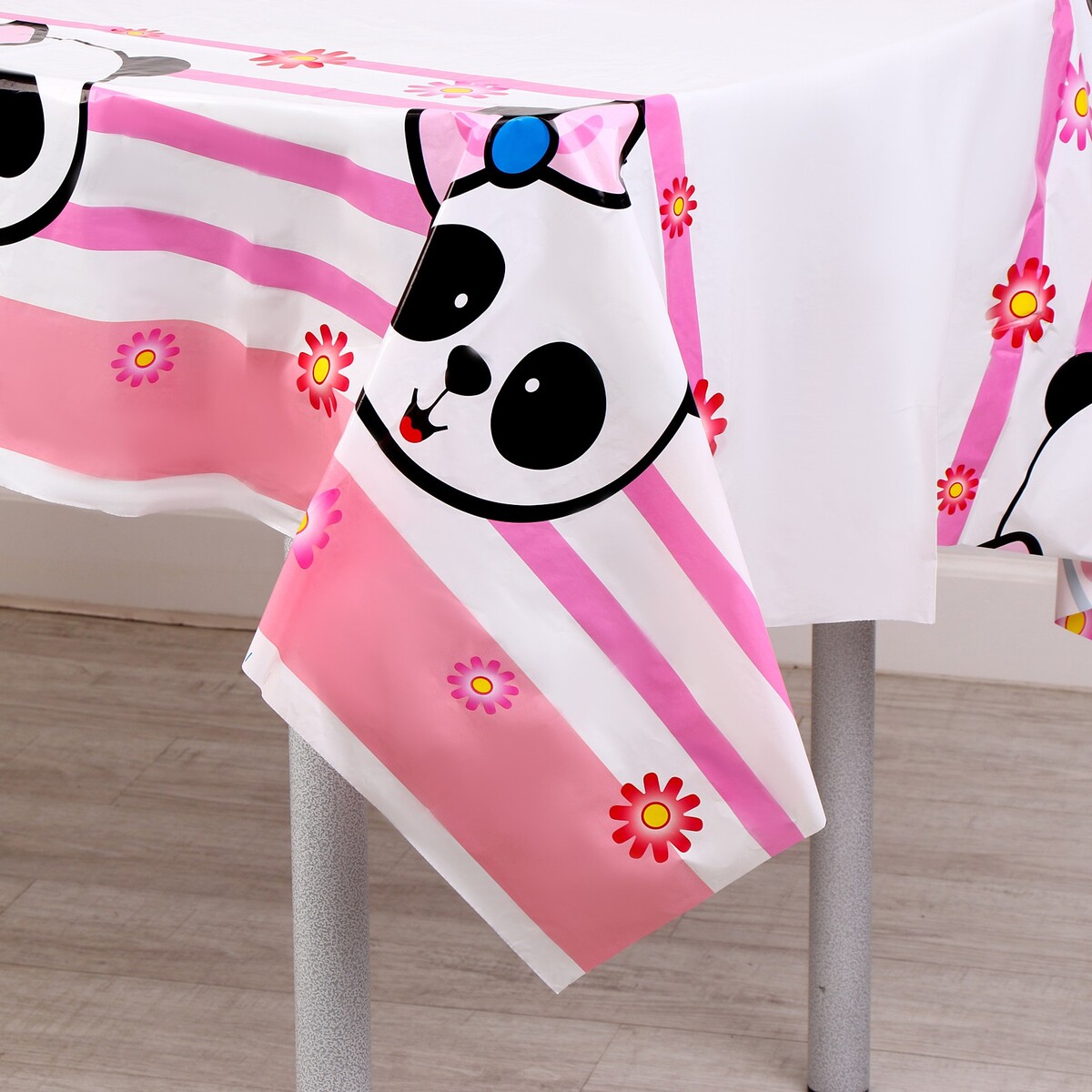 фото Скатерть страна карнавалия