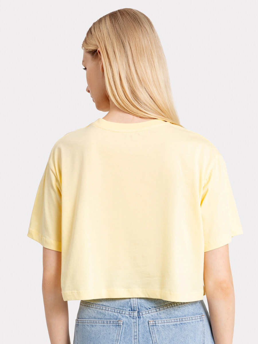 фото Укороченная футболка оверсайз желтого цвета mark formelle