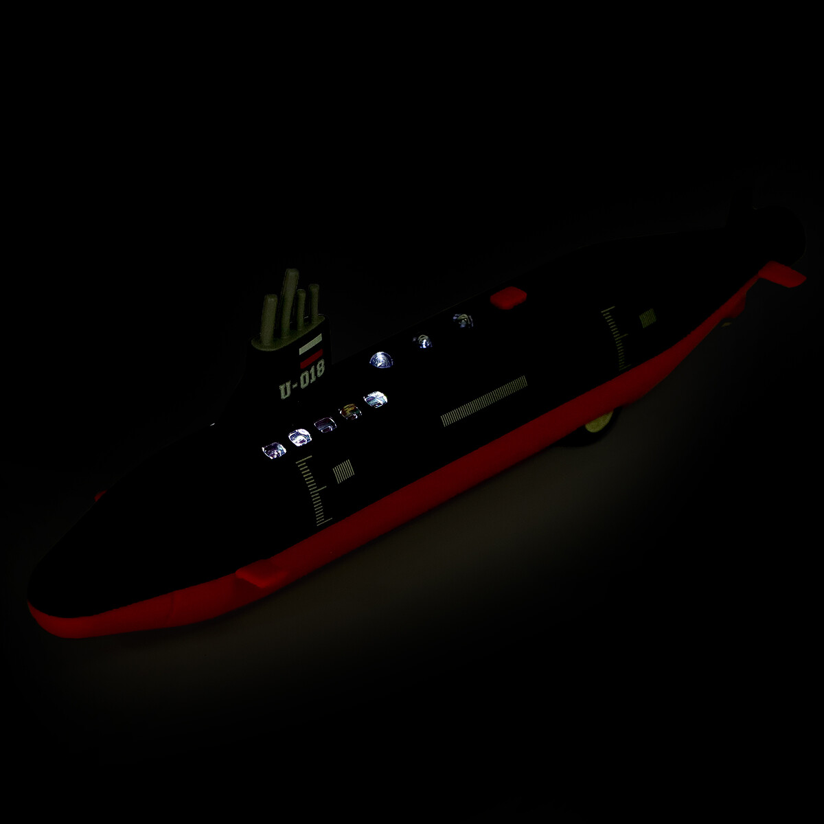 фото Подводная лодка, металлическая, свет, звук, инерция автоград