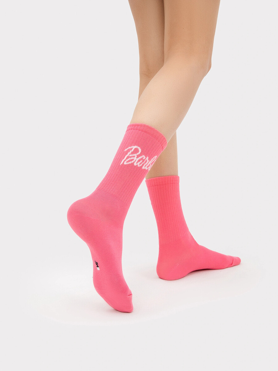 фото Носки женские розовые с рисунком в виде надписи mark formelle