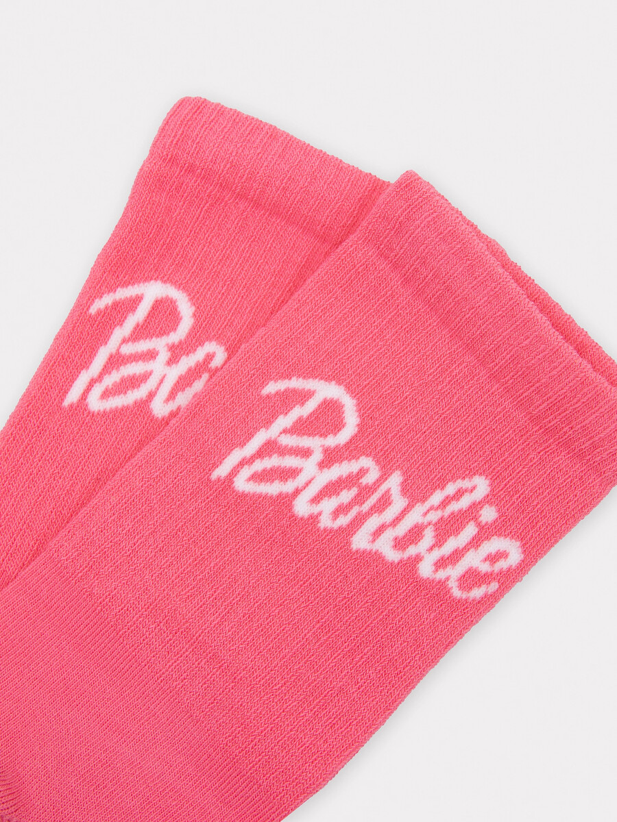 фото Носки женские розовые с рисунком в виде надписи mark formelle
