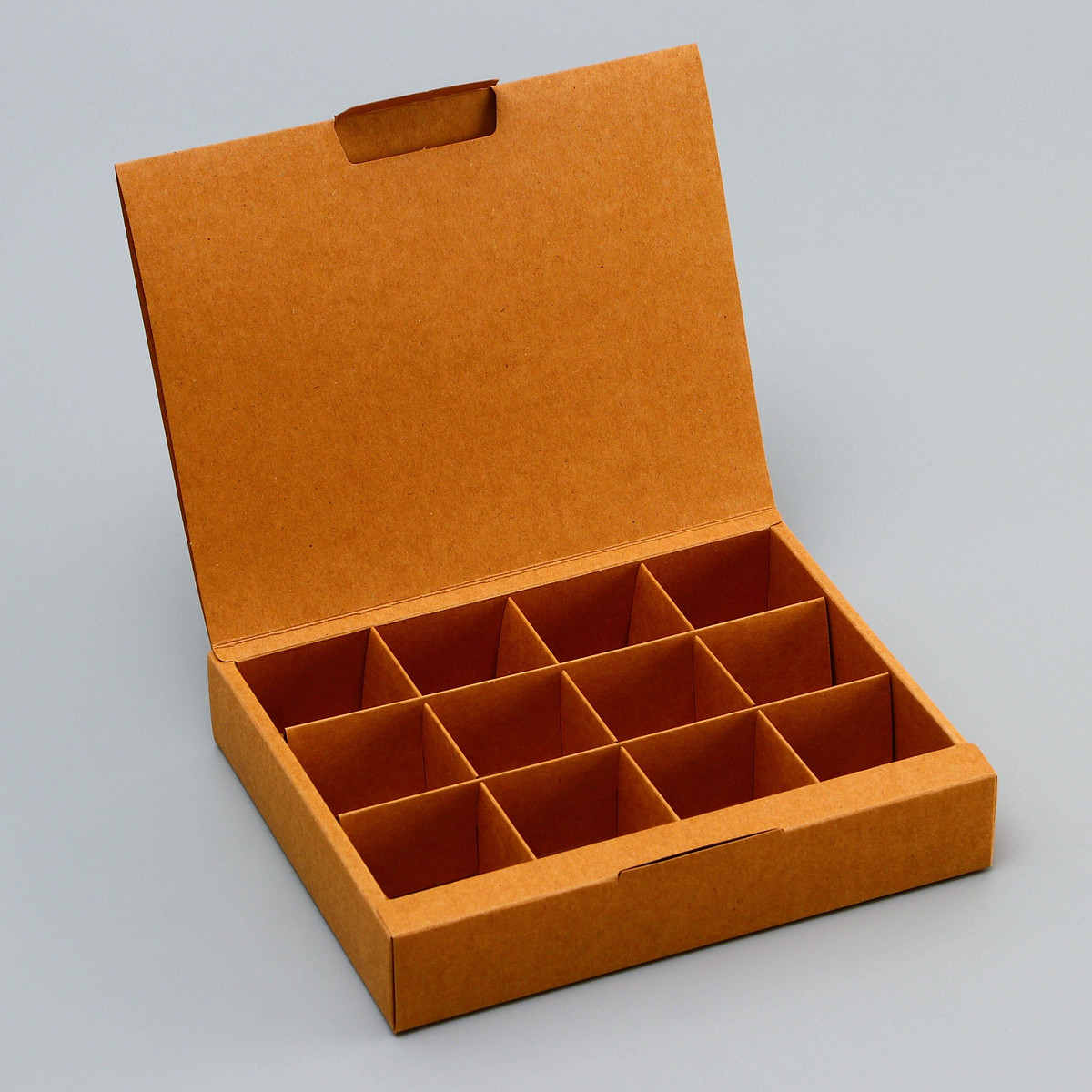 Коробка для 12 конфет, крафт с откидной крышкой, 19×15×3.5 см, Коричневый;бежевый
Коробка для 12 конфет, крафт с откидной крышкой, 19×15×3.5 см, Коричневый;бежевый