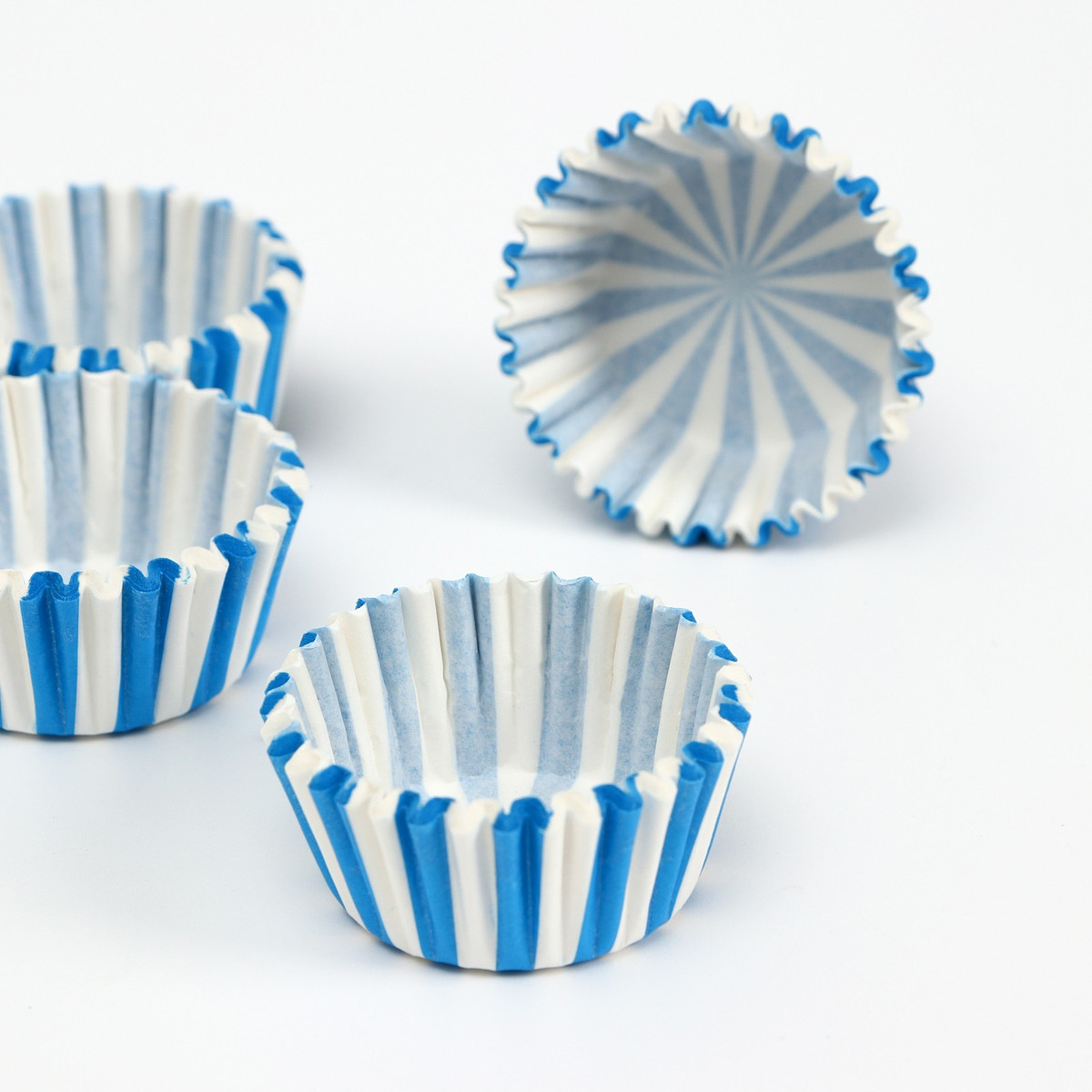 Формы для выпечки кексов бумажные upak land, Голубой
Формы для выпечки кексов бумажные upak land, Голубой