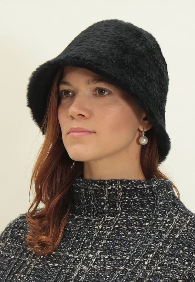 Шляпа, Черный
Шляпа, Черный