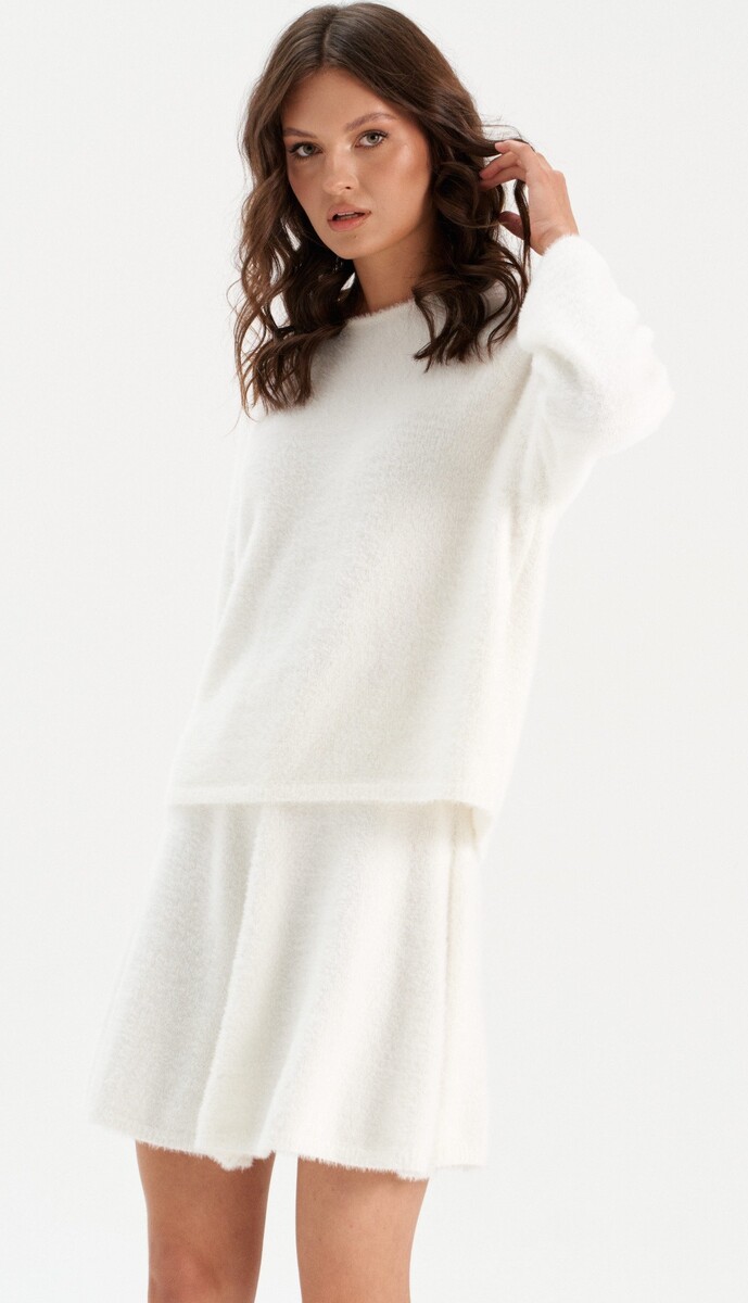 Костюм, Белый
Костюм, Белый