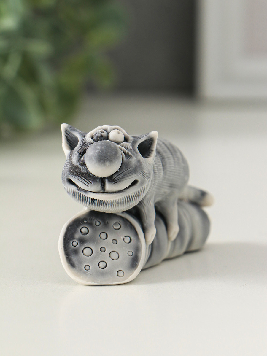 Фигурка, Серый
Фигурка, Серый