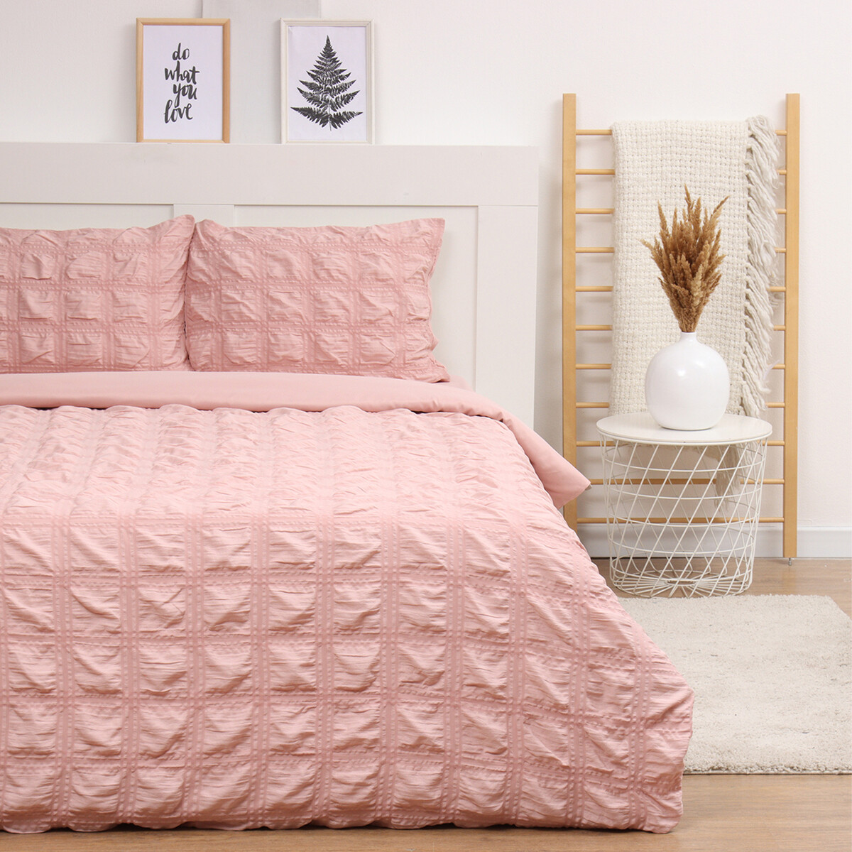 Постельное белье спальное, Розовый
Постельное белье спальное, Розовый