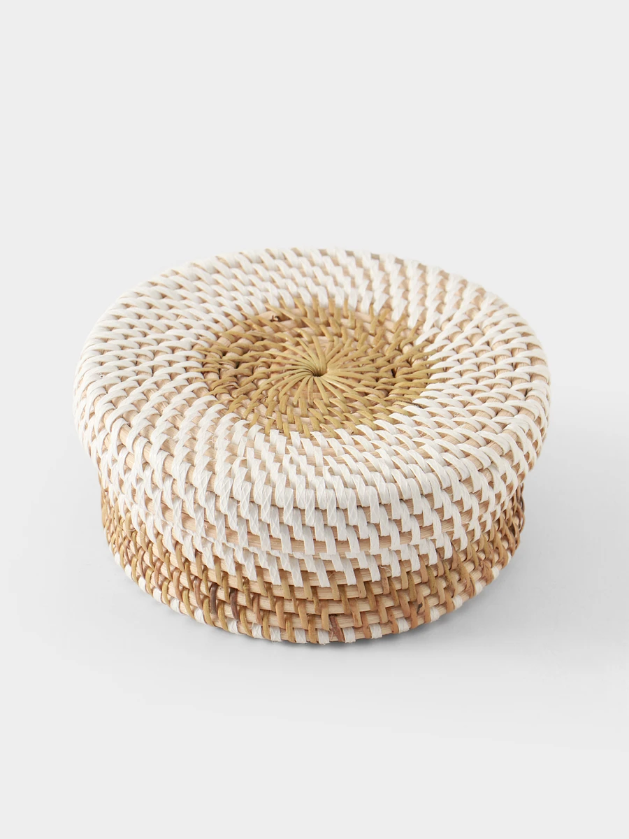 Корзинка плетеная из ротанга, 14×14×5.5 см, Бежевый;белый
Корзинка плетеная из ротанга, 14×14×5.5 см, Бежевый;белый