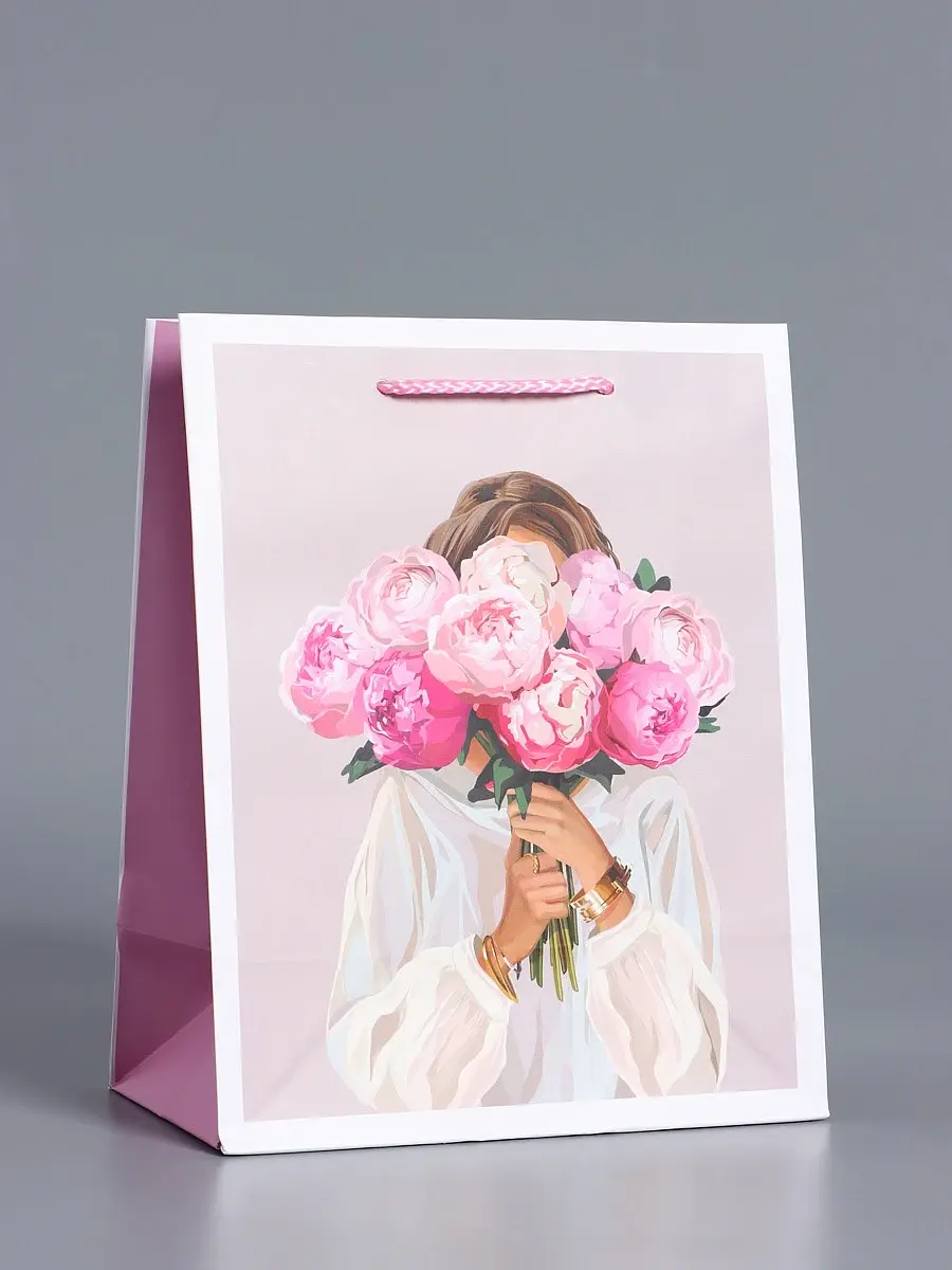 Пакет подарочный ламинированный, Розовый;разноцветный
Пакет подарочный ламинированный, Розовый;разноцветный