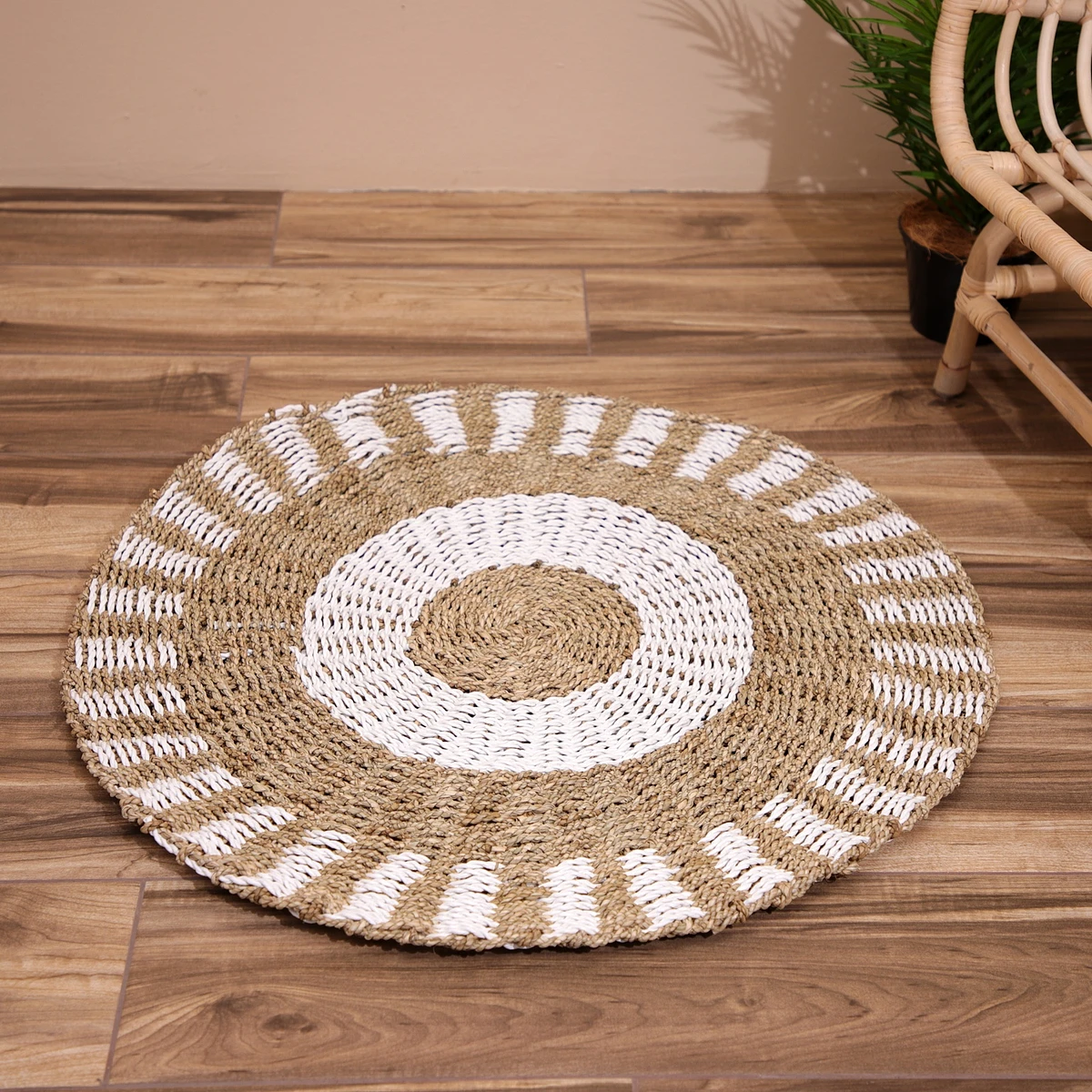 Ковер круглый, Белый;бежевый
Ковер круглый, Белый;бежевый