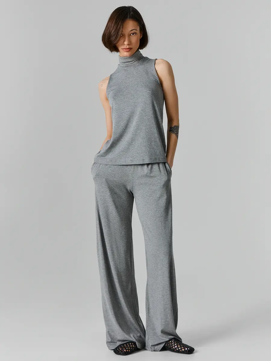 Брюки женские прямые серые, Серый меланж
Брюки женские прямые серые, Серый меланж