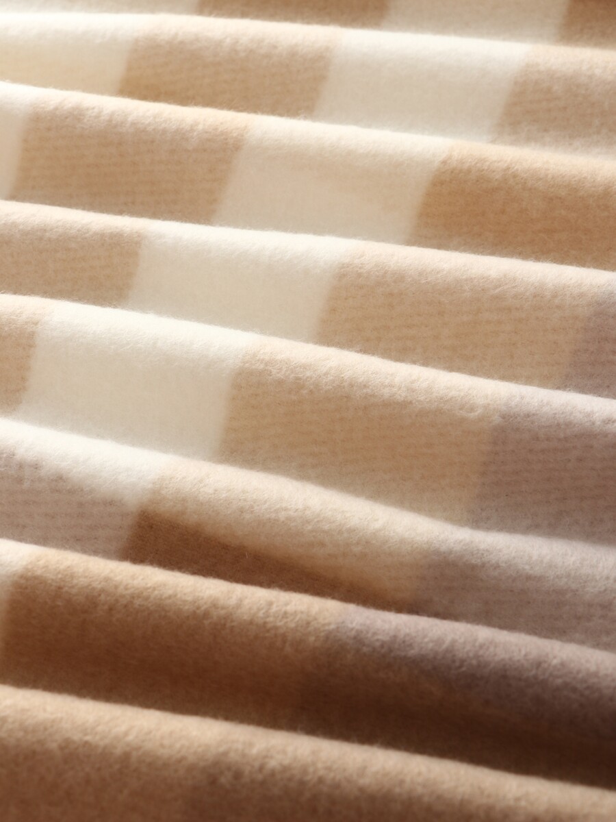 Плед, Бежевый
Плед, Бежевый