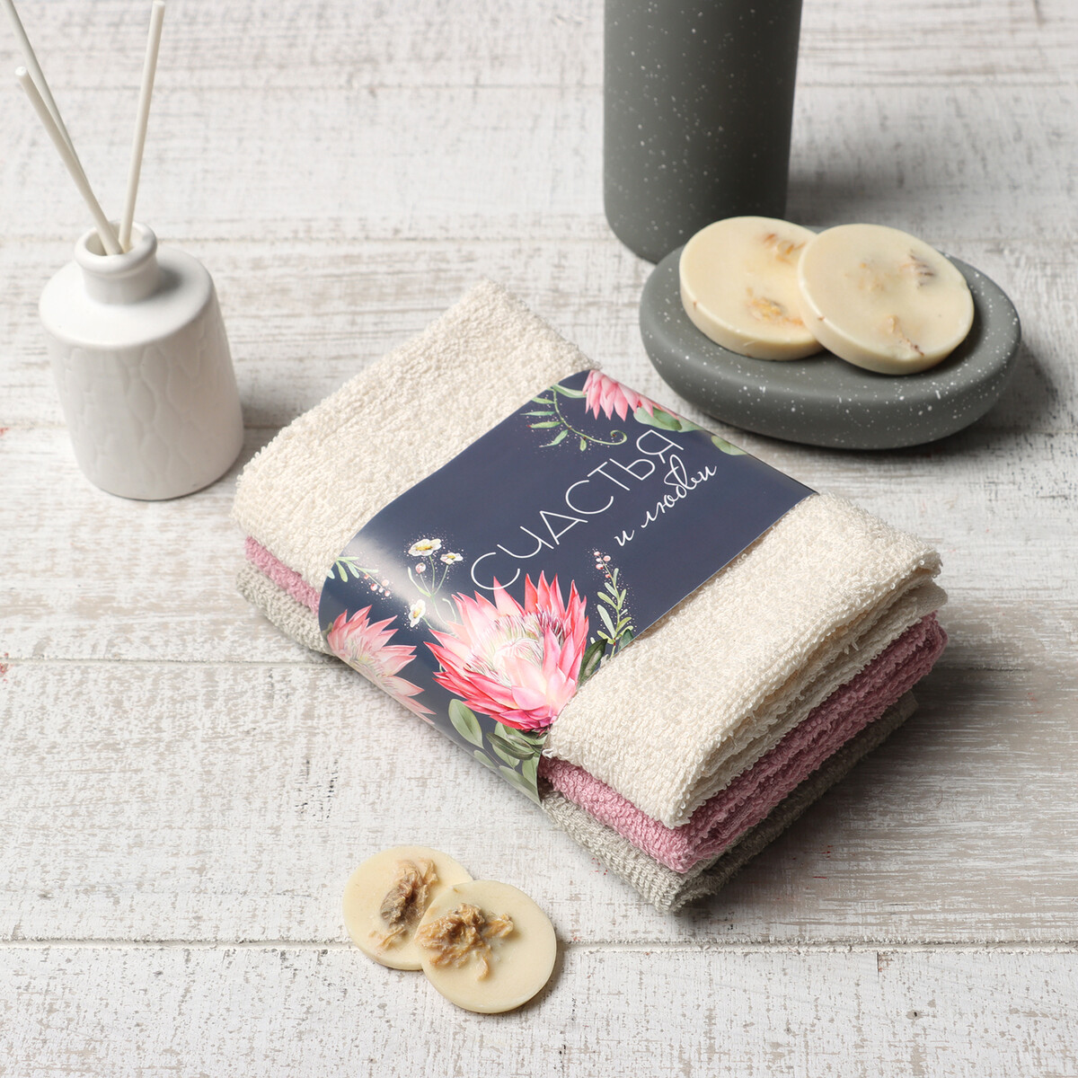 Набор махровых полотенец, Зеленый;бежевый;розовый
Набор махровых полотенец, Зеленый;бежевый;розовый