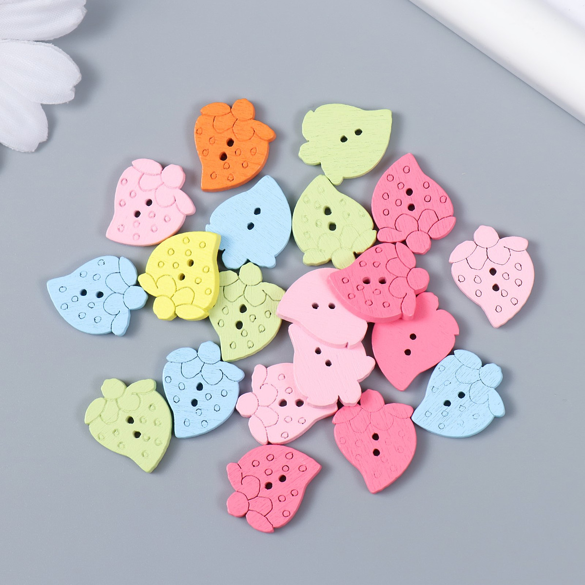 Пуговицы дерево для творчества 2 прокола, Разноцветный
Пуговицы дерево для творчества 2 прокола, Разноцветный