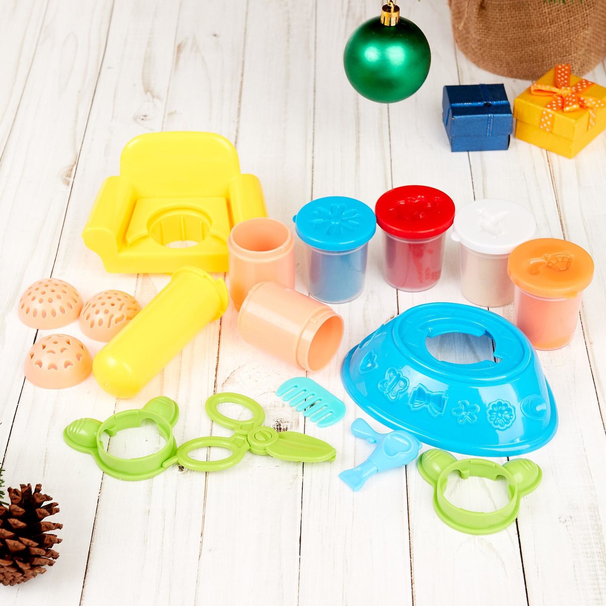 

Набор для игры с пластилином, Разноцветный