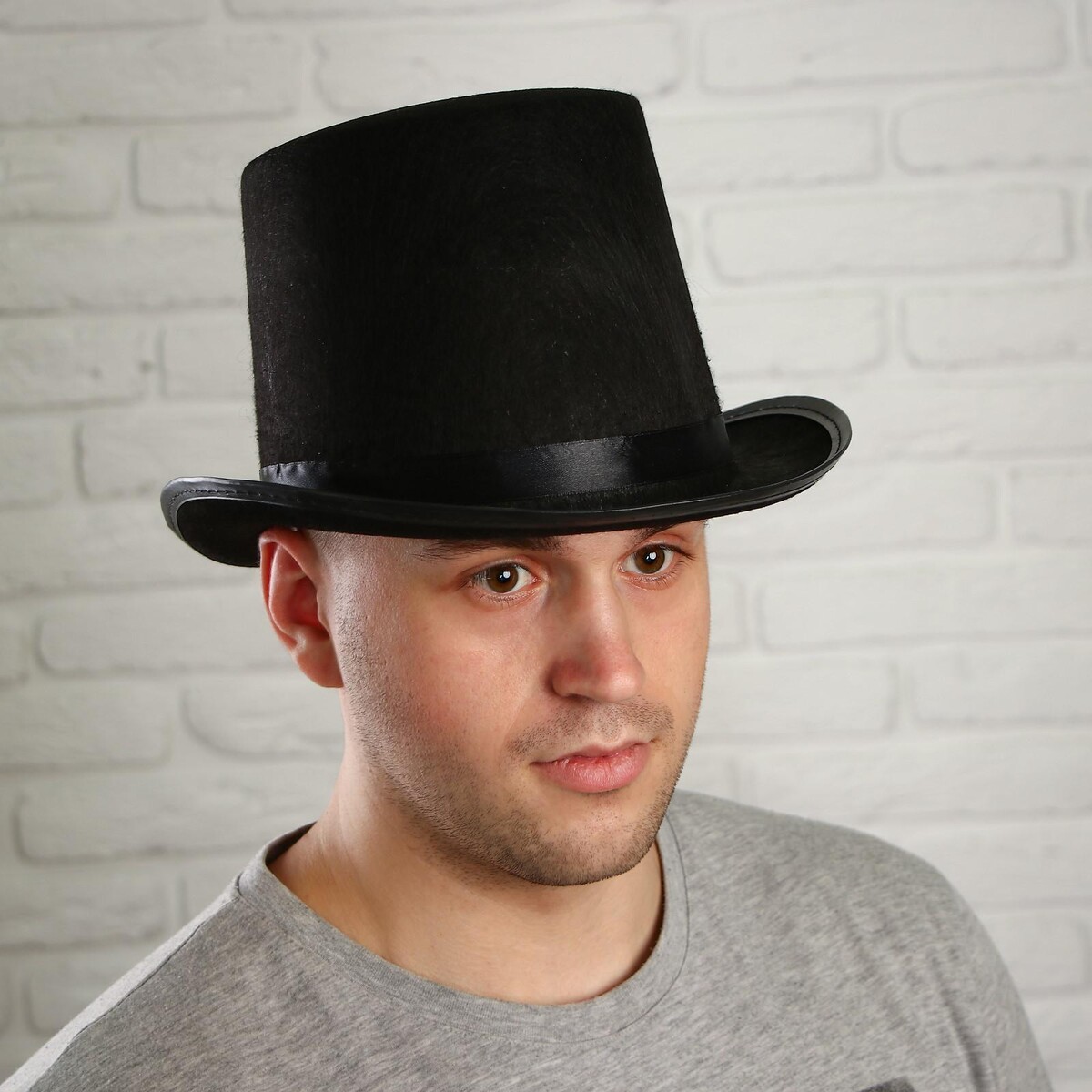 Карнавальная шляпка