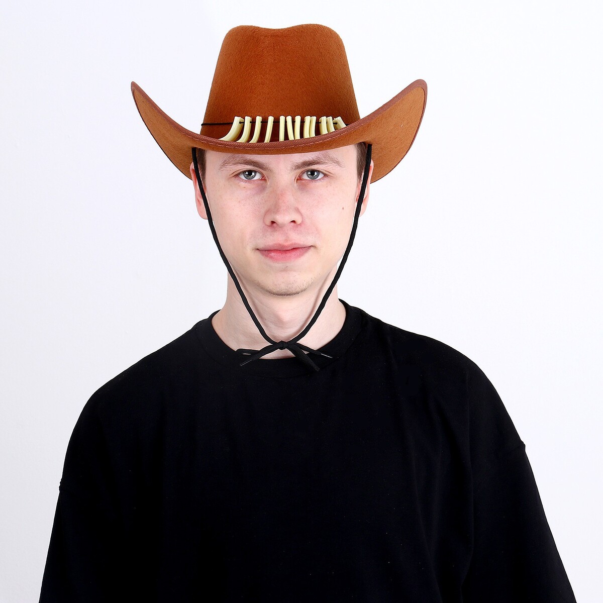 Шляпа ковбойская, с клыками, р-р. 60 ковбойская шляпа