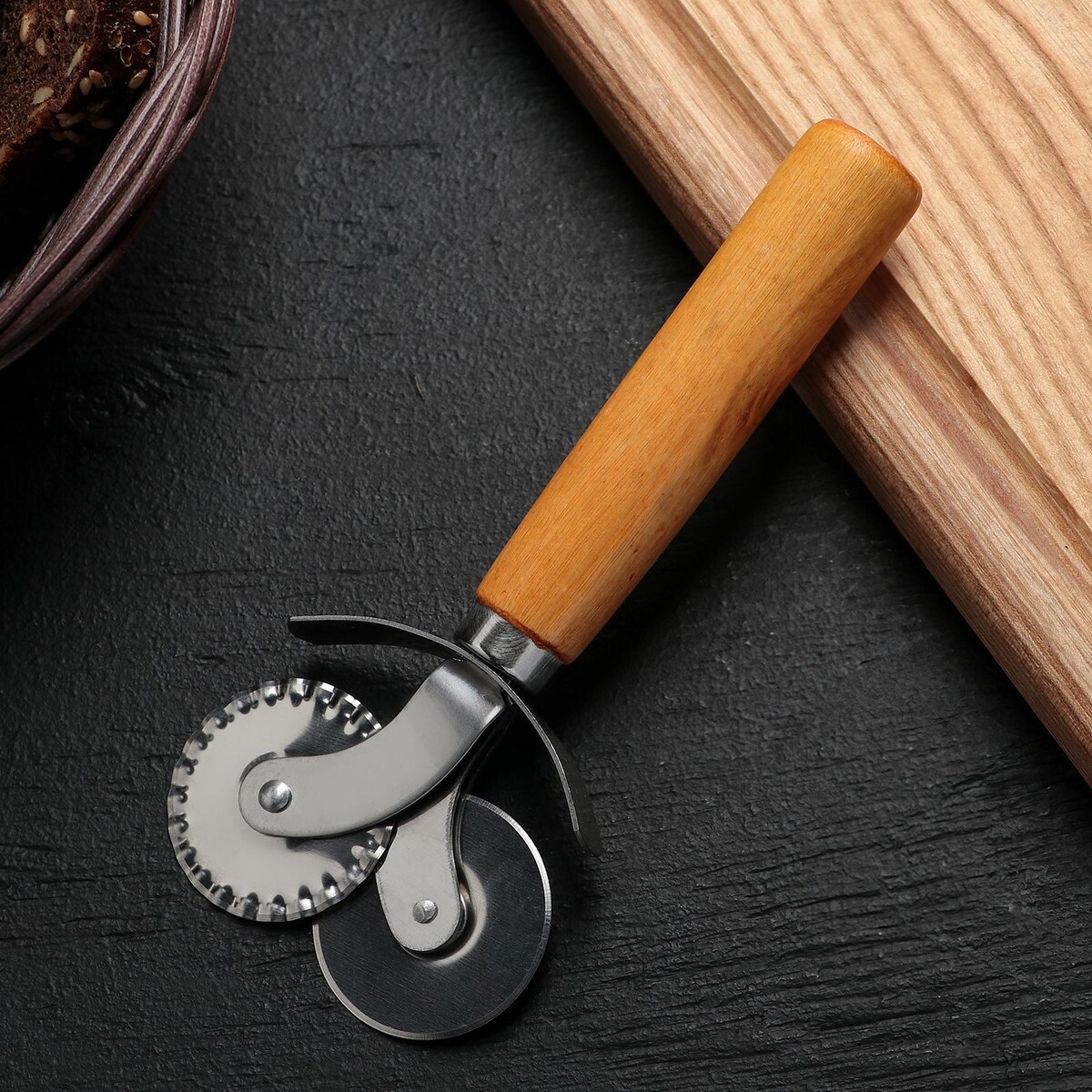 Нож для пиццы и теста доляна нож для пиццы и теста доляна fargo 20×6 5 см нержавеющая сталь