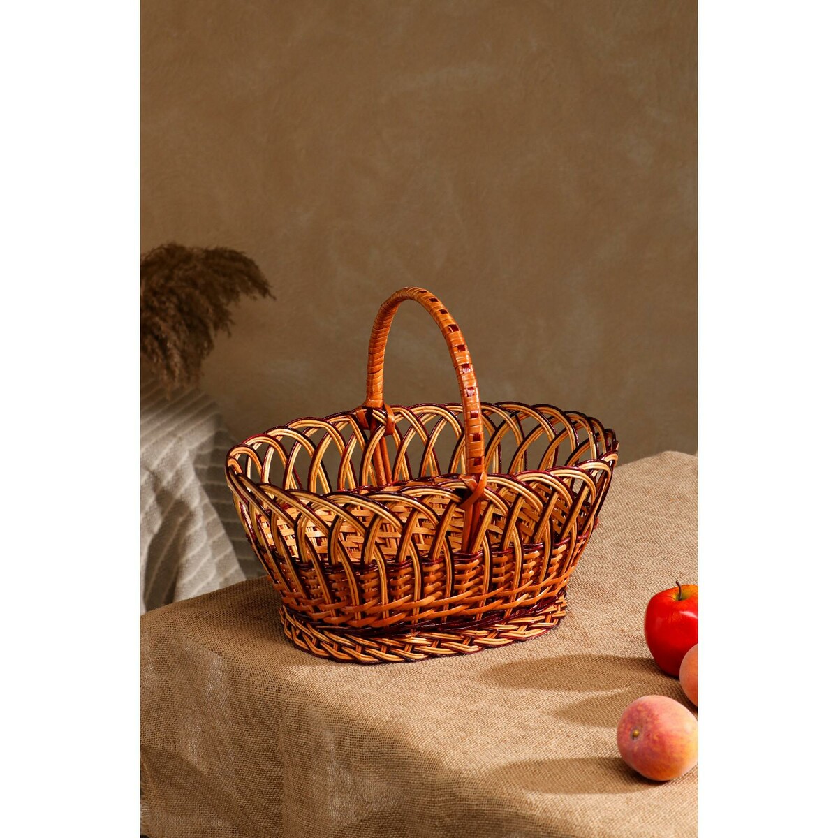 Корзина поднос плетеная. Плетеные корзины из бумажной лозы. Плету добро. Картинки с добрым. Хлебница плетеная из бумажной лозы.