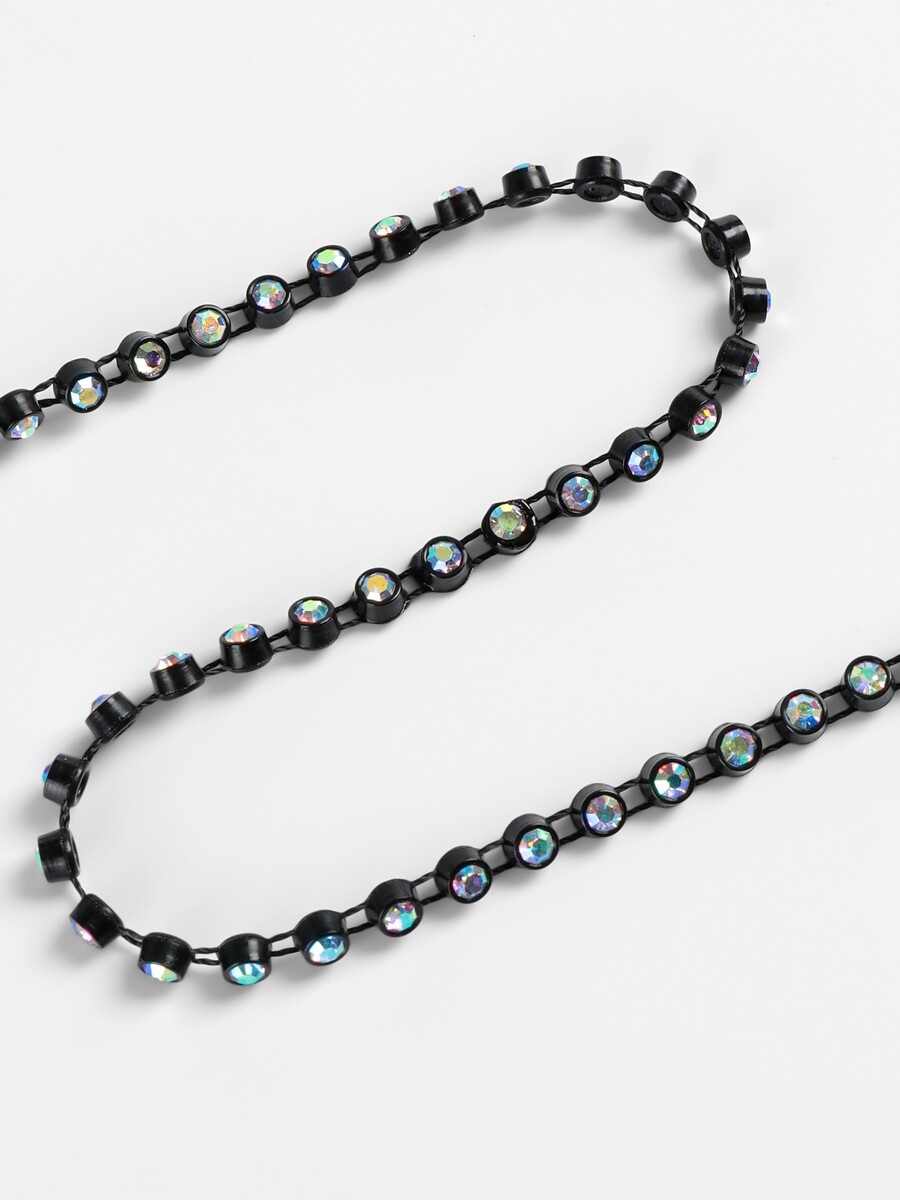 

Стразы на нитях, с голографией, 3 мм, 9±1 м, черные, Черный