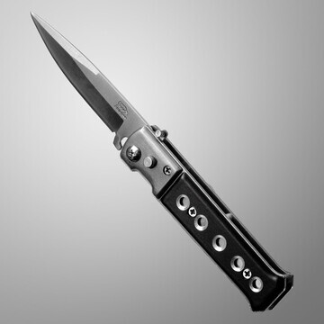 Нож складной полуавтоматический