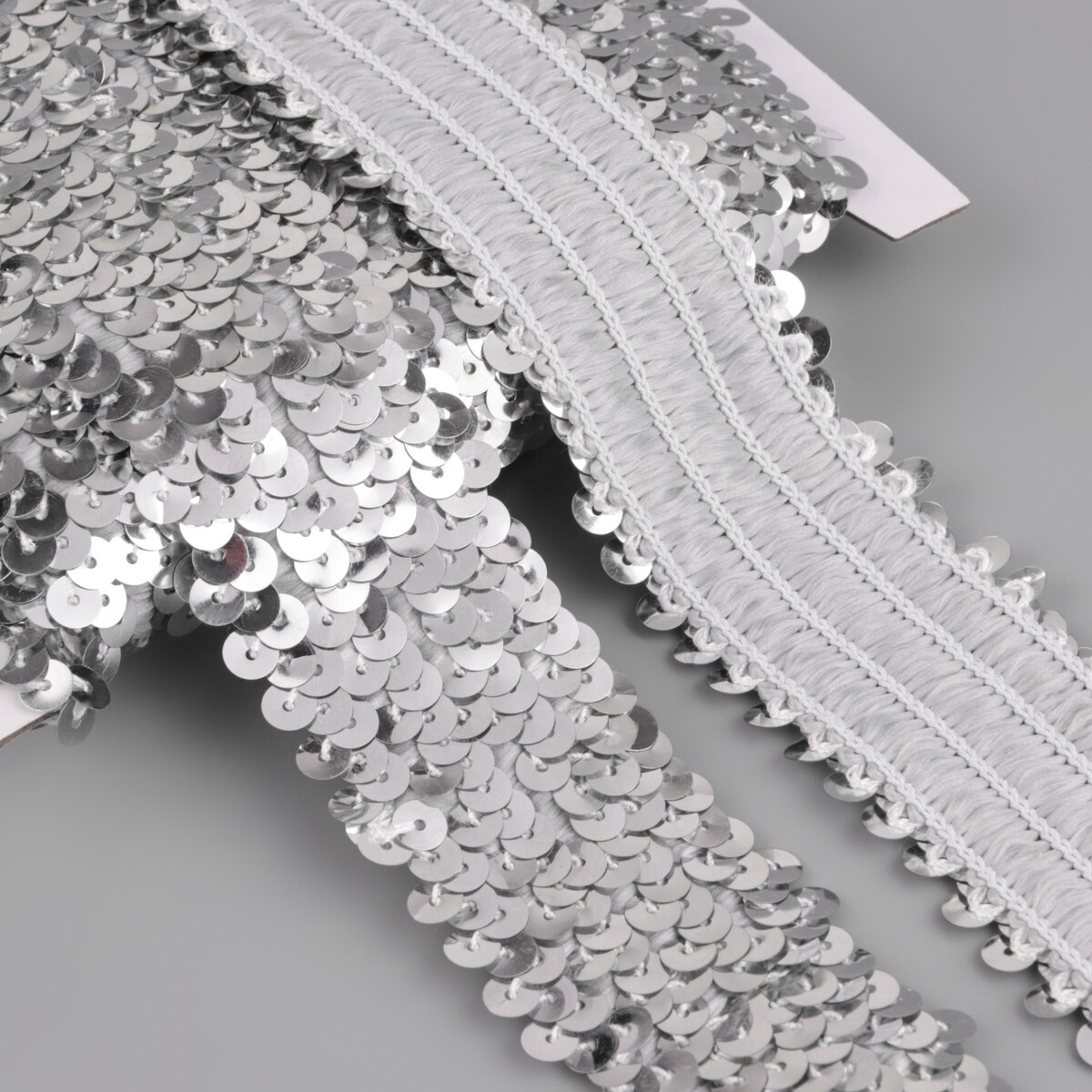фото Тесьма декоративная с пайетками, на резинке, 3,5 см, 9 ± 0,5 м, цвет серебряный арт узор