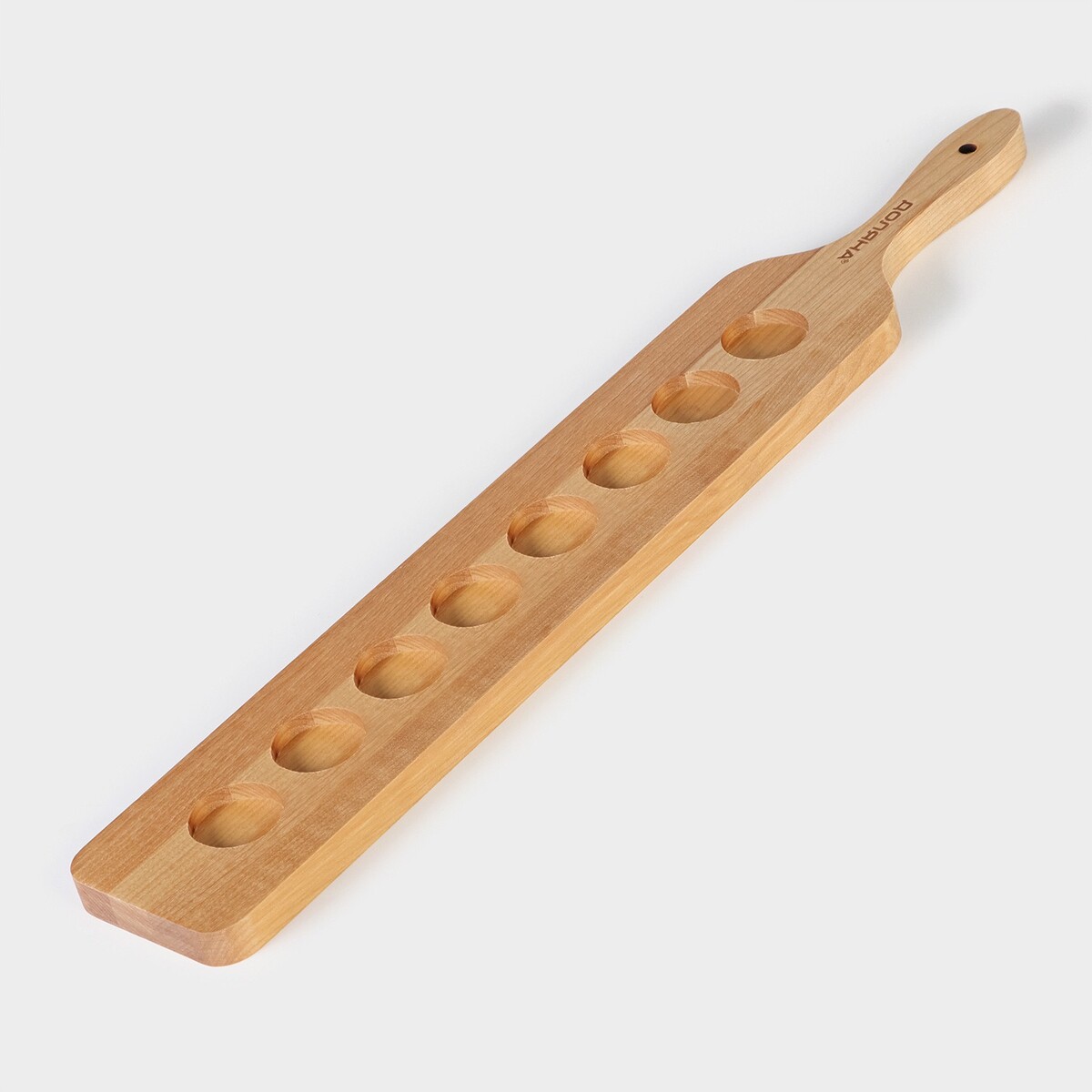 фото Доска для подачи шотов с ручкой, 60×9×1,8 см, на 8 рюмок, диаметр ячеек 3,9 см, с пропиткой, береза доляна