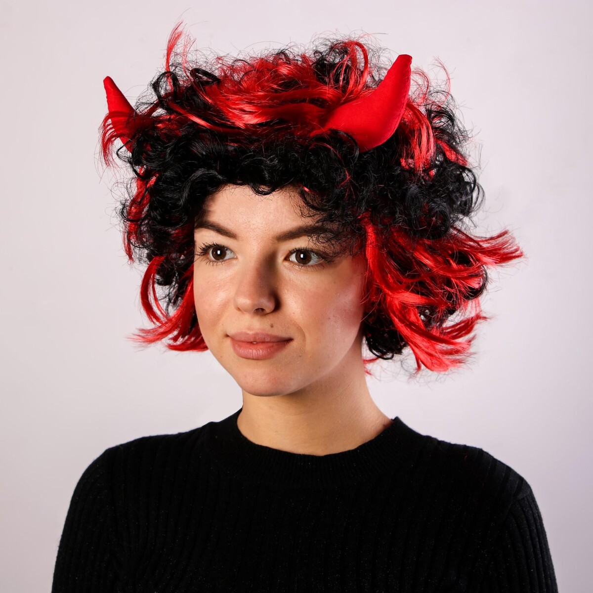 Карнавальный парик карнавальный парик страна карнавалия объёмный красный 331640