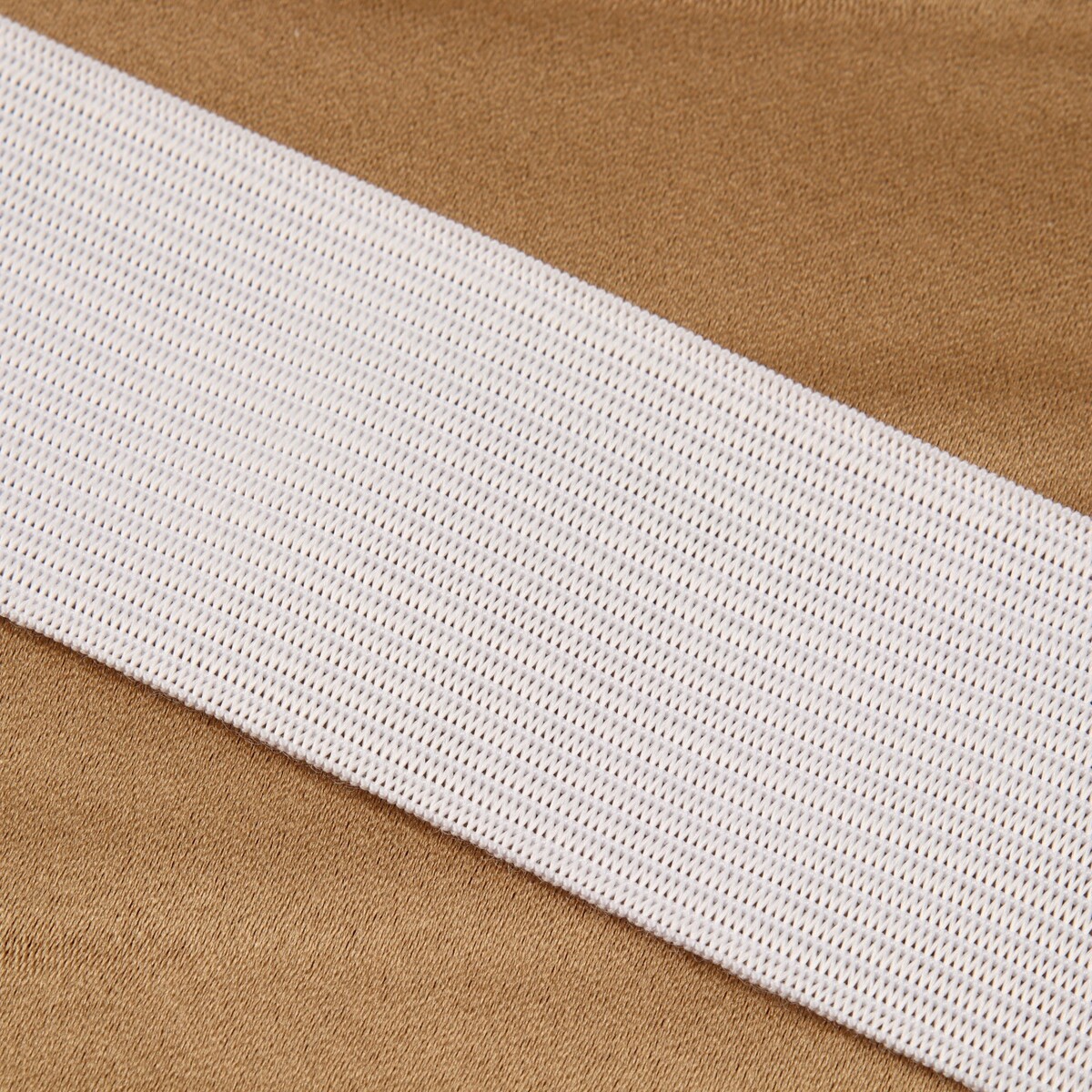 фото Резинка вязаная, 40 мм, 25 ± 2 м, цвет белый арт узор
