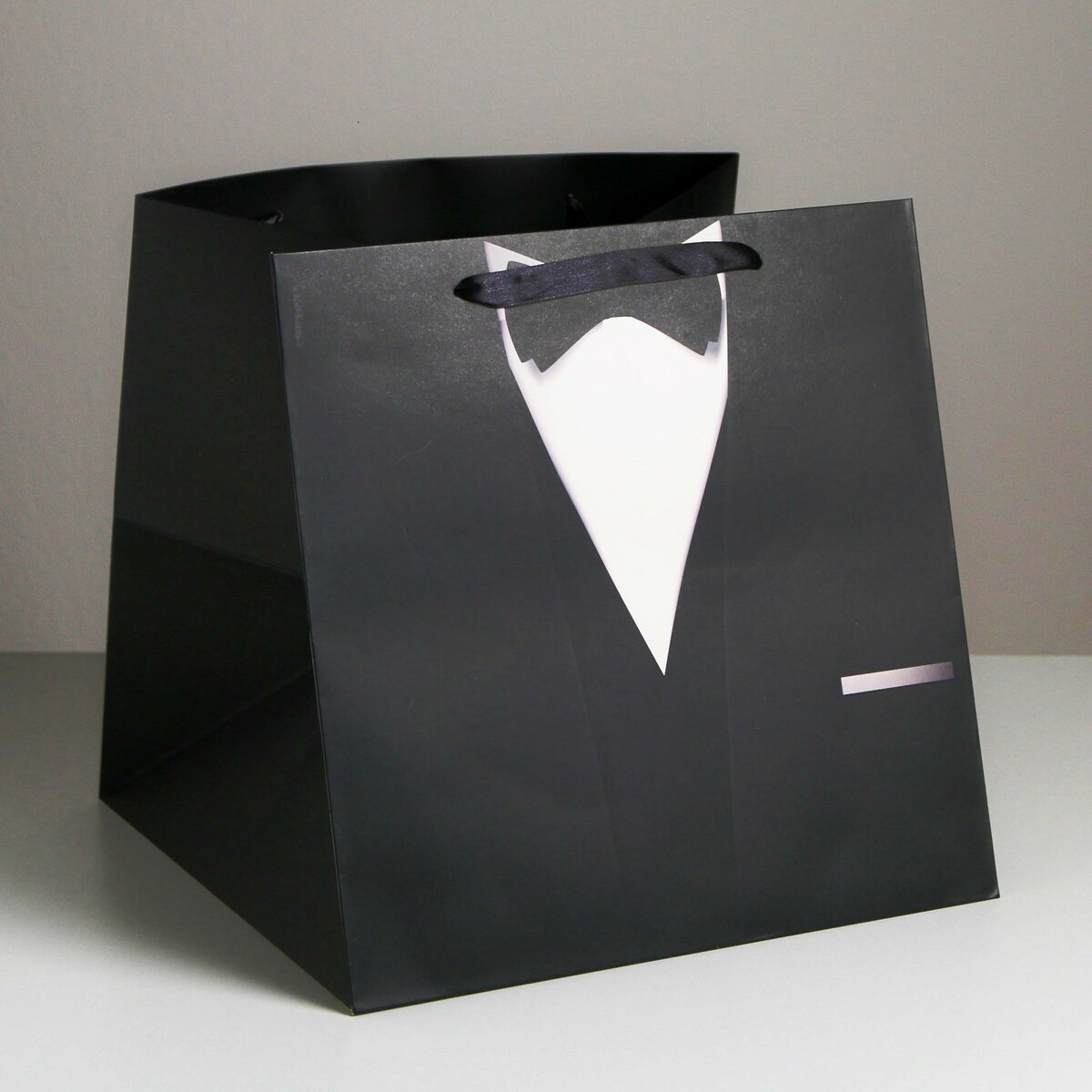 Пакет подарочный квадратный, упаковка, фальшярус для торта квадратный 18×18 см h 10 см белый