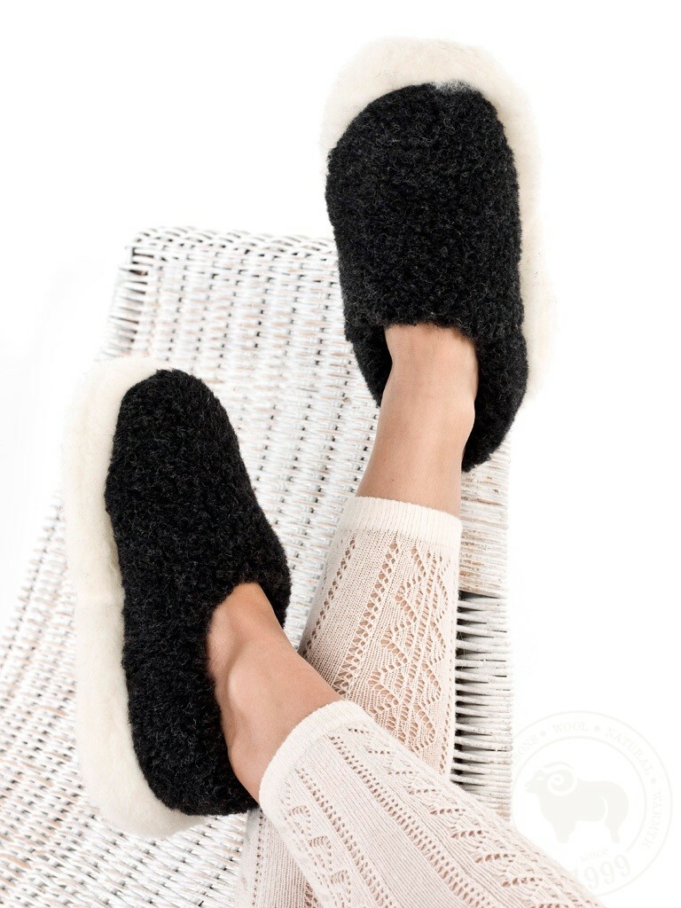 

Тапочки, Черный;черные