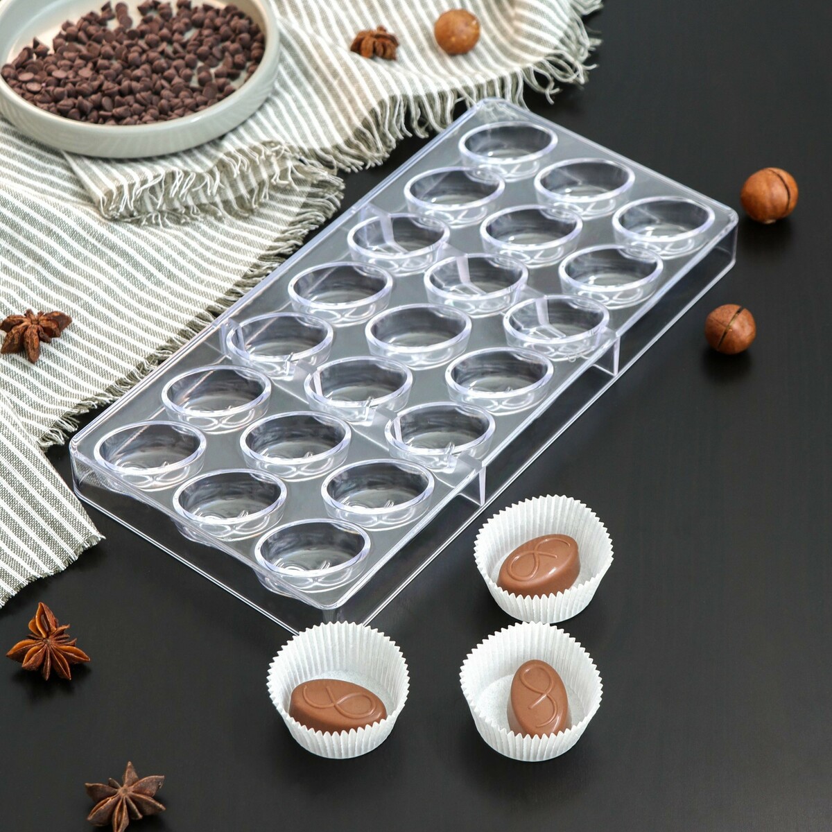 Форма для шоколада konfinetta регулируемая форма tescoma delicia для торта от 28x20 до 50x34 см