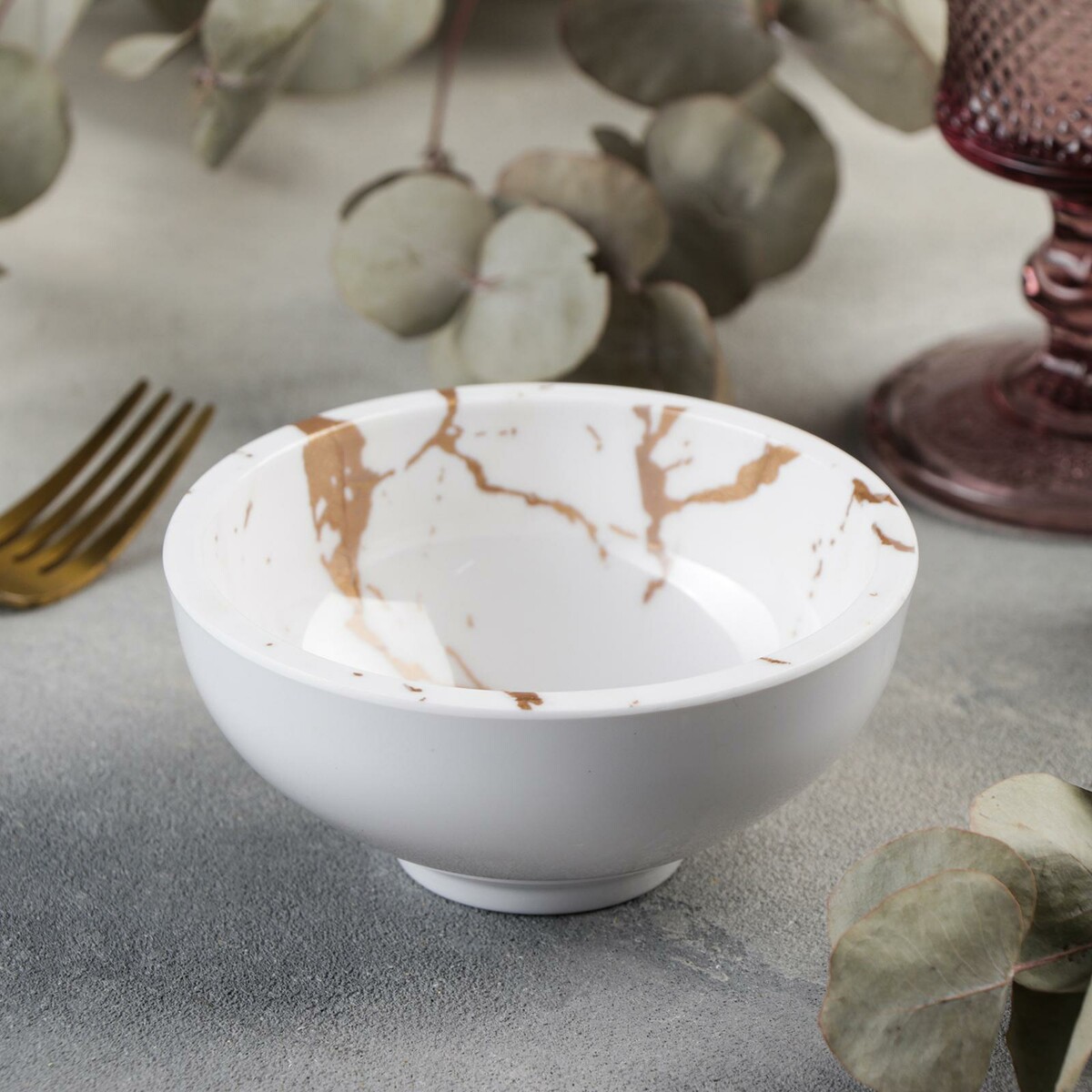 

Пиала, Белый