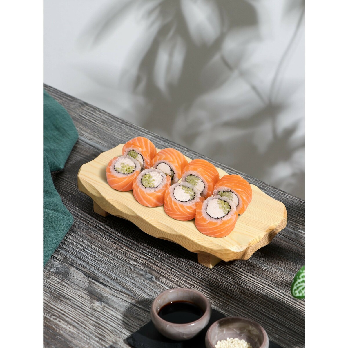 Блюдо для подачи суши блюдо для подачи суши